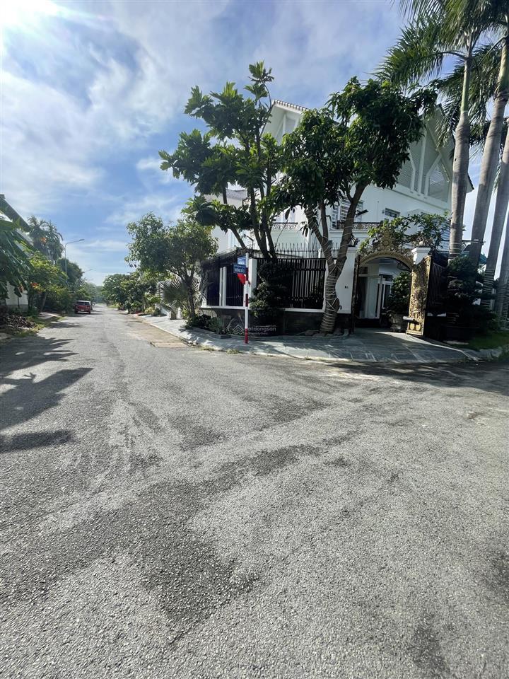 Bán đất nền biệt thự kdc 6b văn lang phạm hùng bình hưng, bình chánh, dt 200m2. giá 56tr/m2