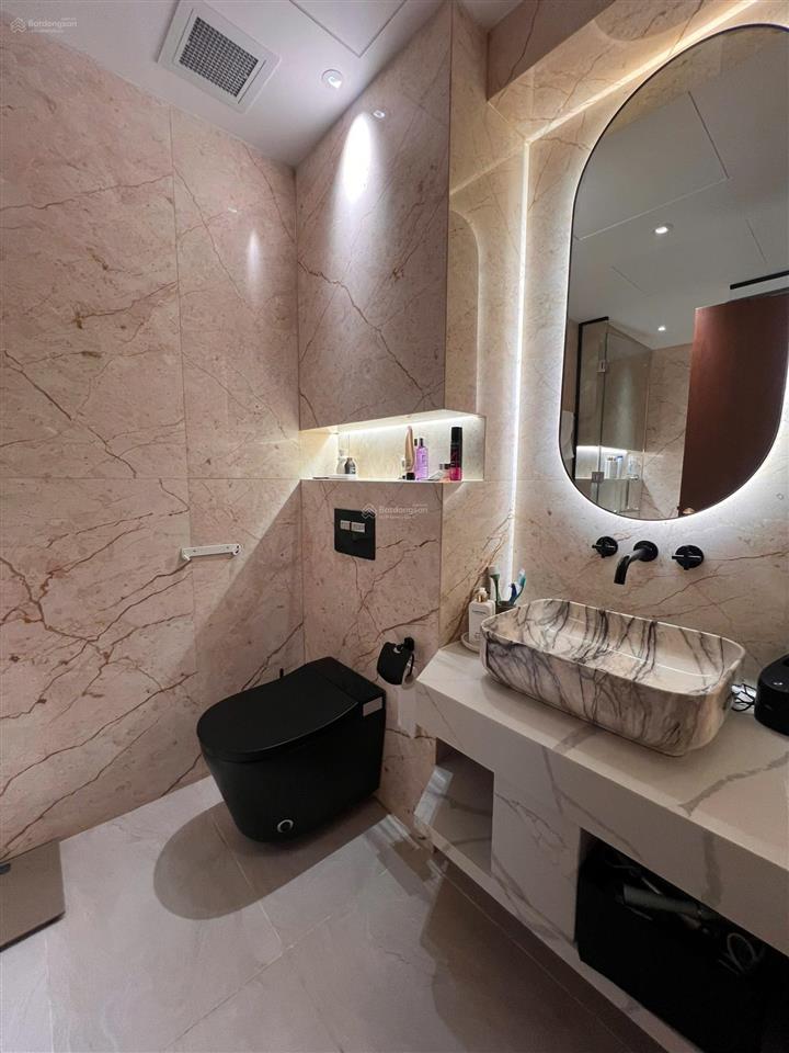 Cần bán gấp căn garden plaza 1, dt 150m2 3pn 2wc, view nội khu, nội thất cơ bản, shr, giá 18.5 tỷ