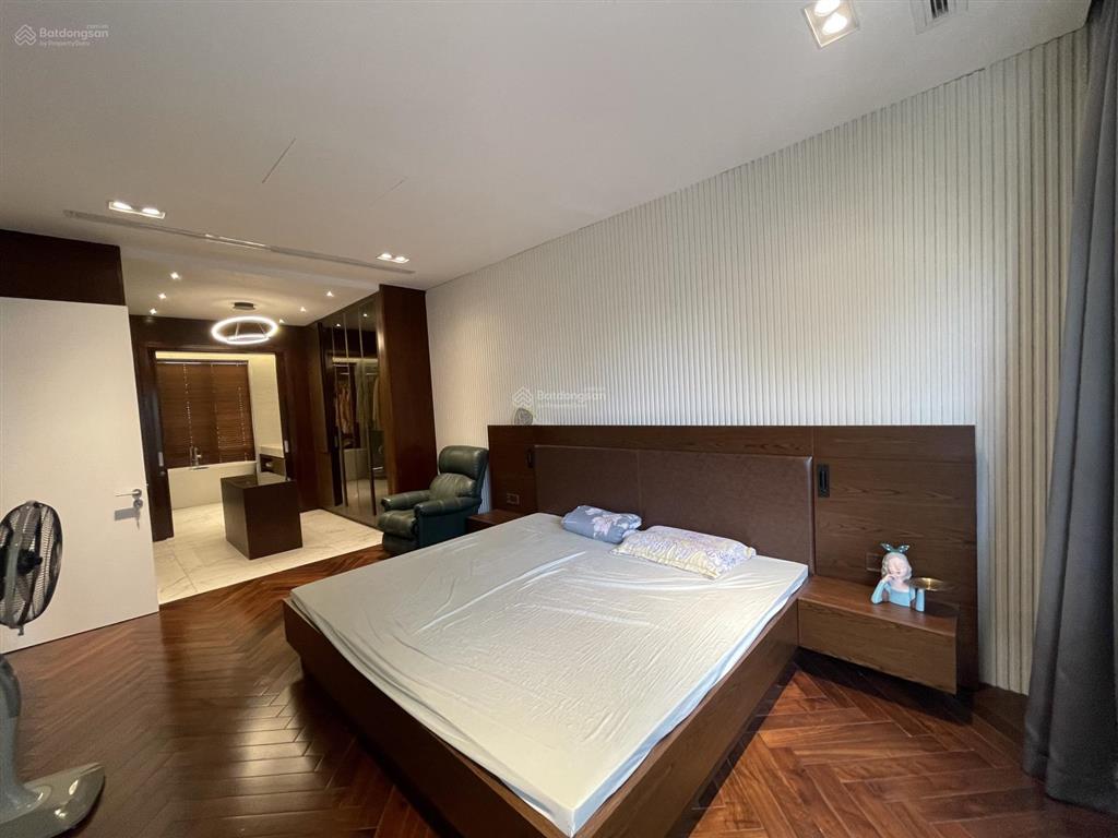 Cho thuê biệt thự lavila full nội thất cao cấp thiết kế 4pn 4wc giá 40tr/tháng 0932 089 ***