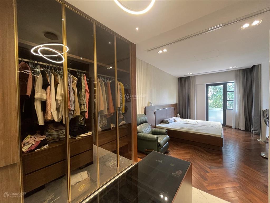 Cho thuê biệt thự lavila full nội thất cao cấp thiết kế 4pn 4wc giá 40tr/tháng 0932 089 ***
