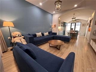 Chủ thiện chí bán căn biệt thự lavila full nội thất đẹp sạch sẽ vào ở ngay , sổ hồng giá 13.5tỷ tl