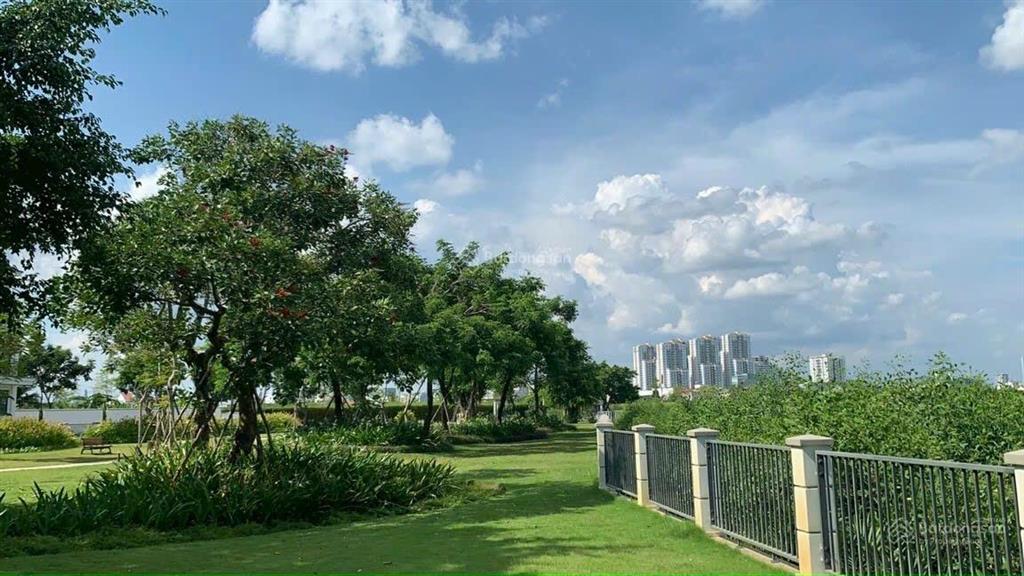 Bán căn biệt thự đơn lập ninesouth view sông , sổ hồng, hướng tây nam giá 50tỷ  0932 089 ***