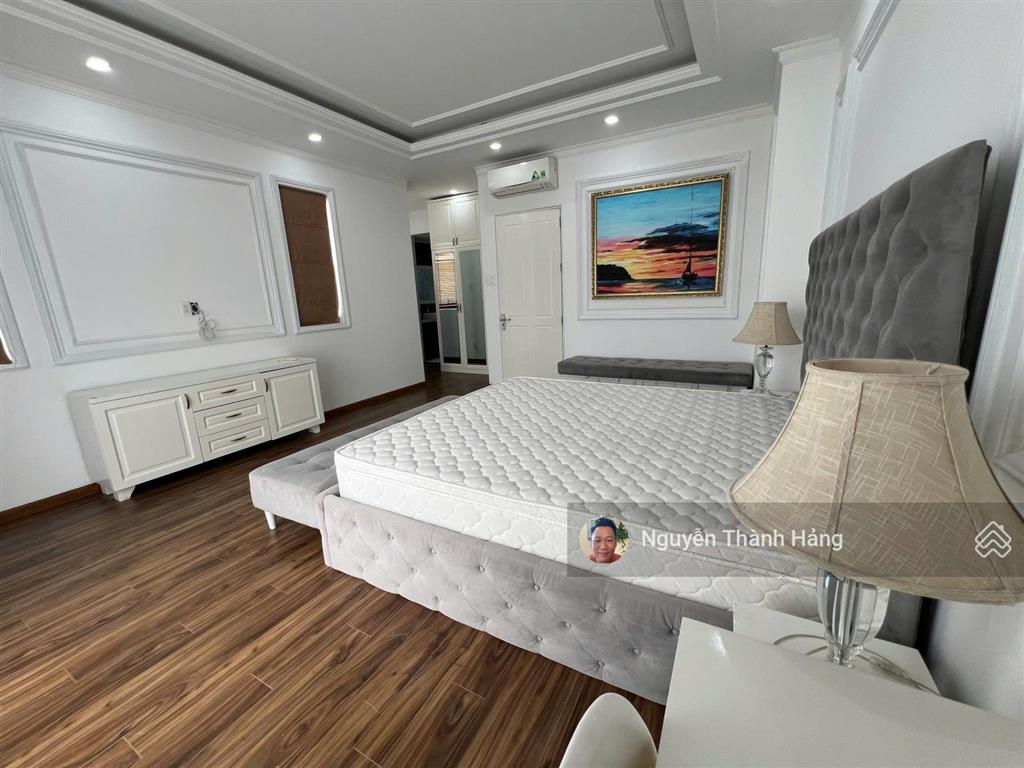 Cho thuê biệt thự nine south estates full nội thất nhà đẹp 3pn 4wc giá 32tr/tháng