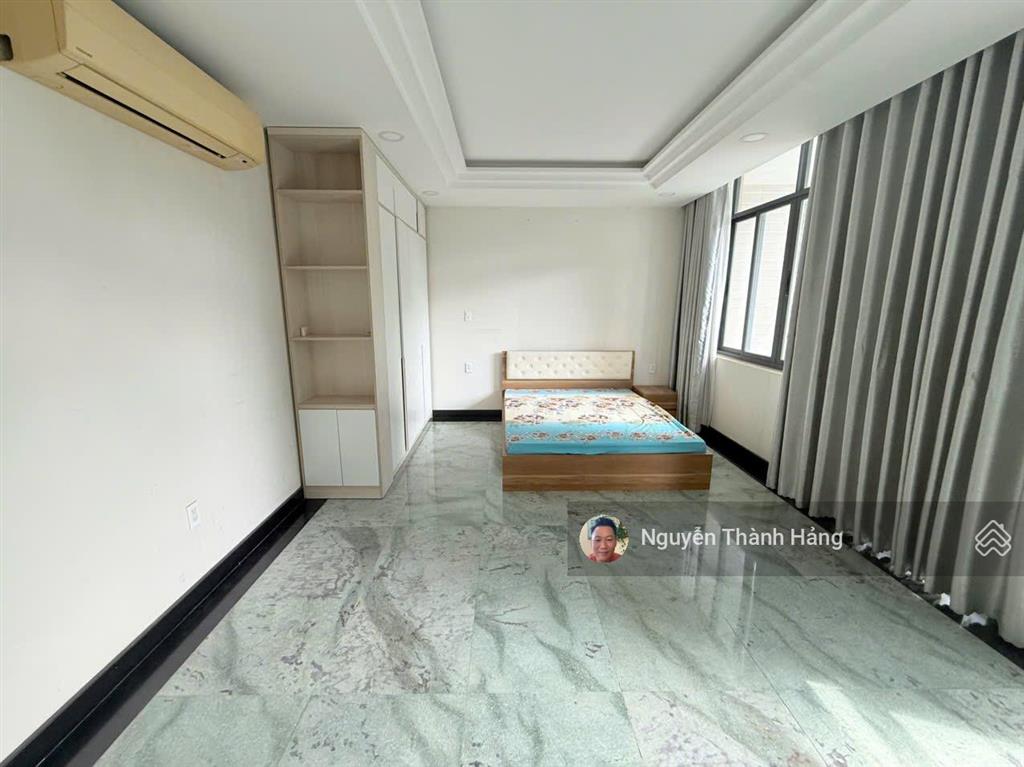 Cho thuê biệt thự lavila giá tốt 23tr/tháng dt 108m2 3 tầng 4pn 3wc giá 23tr/tháng.