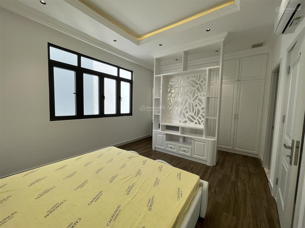 Bán nhà phố lê văn lương dt 83.5m2 trệt 2 lầu sân thượng full nội thất, sổ hồng giá 10.5 tỷ tl mạnh