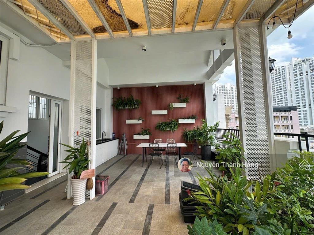 Bán biệt thự mặt tiền đường trần thị liền dt 150m2 5 tầng full nội thất sổ hồng giá 23 tỷ