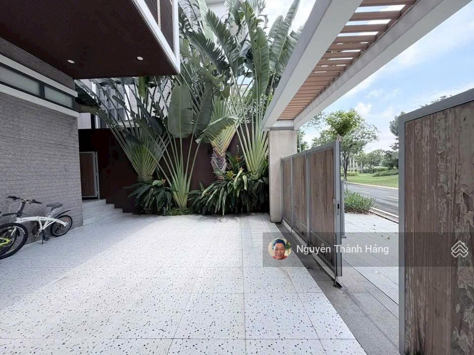 Biệt thự de rio view sông đầy đủ nội thất cao cấp dt 300m2 3 tầng giá bán 57 tỷ tl