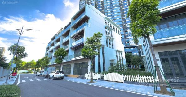 Cho thuê shophouse the matrix one, diện tích 188 m2, 5 tầng mặt tiền 7.8 m,  mr nam 0904 896 ***