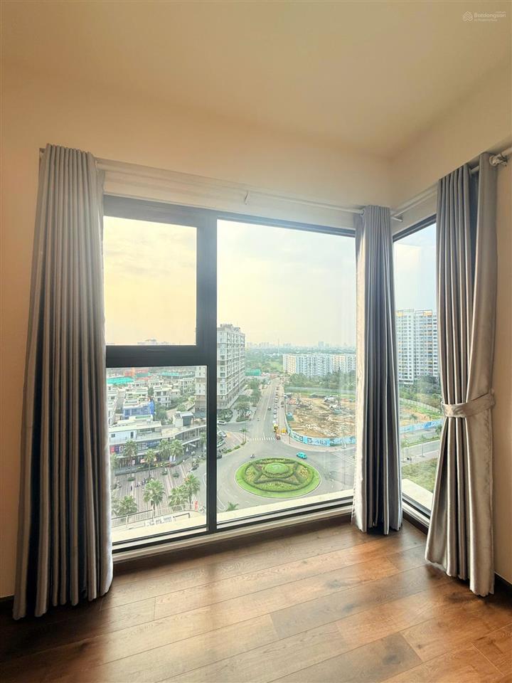 Chủ định cư cần bán căn góc 2pn 86m2 mizuki view nội khu  sổ hồng sẵn. giá bán 5.6 tỷ full