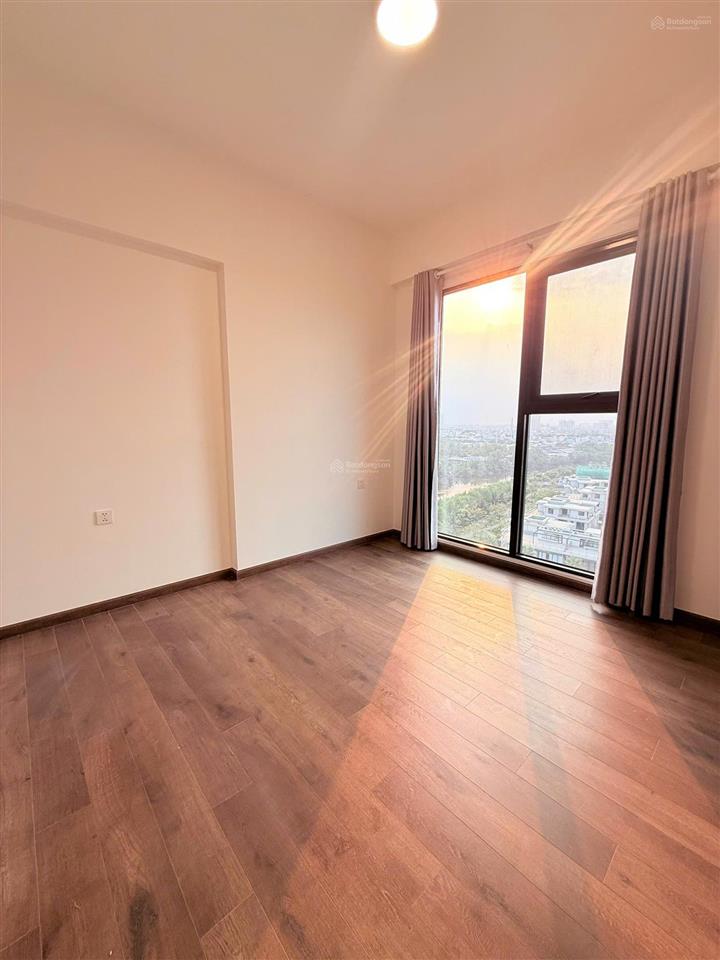 Chủ định cư cần bán căn góc 2pn 86m2 mizuki view nội khu  sổ hồng sẵn. giá bán 5.6 tỷ full