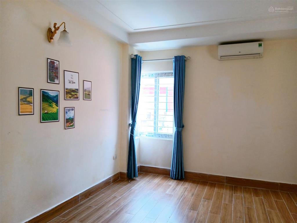 Cho thuê nhà riêng 5 tầng ngõ 191 phạm văn đồng, hà nội