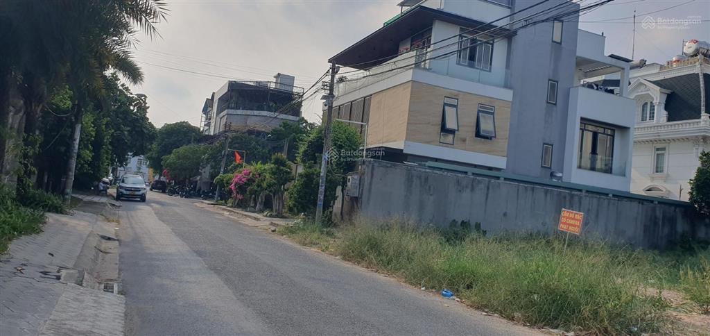 Chủ cần bán đất 25m x 19m tổng đất ở 475m thích hợp xây dựng biệt thự, công ty rất nhiều tiện ích.