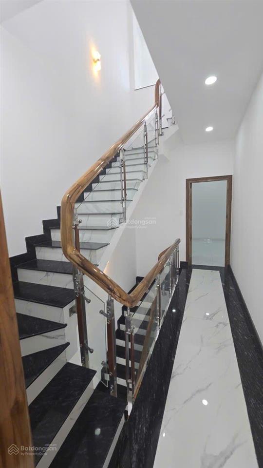 Bán nhà riêng 74m nhà 1 trên 1 lững 2 lầu