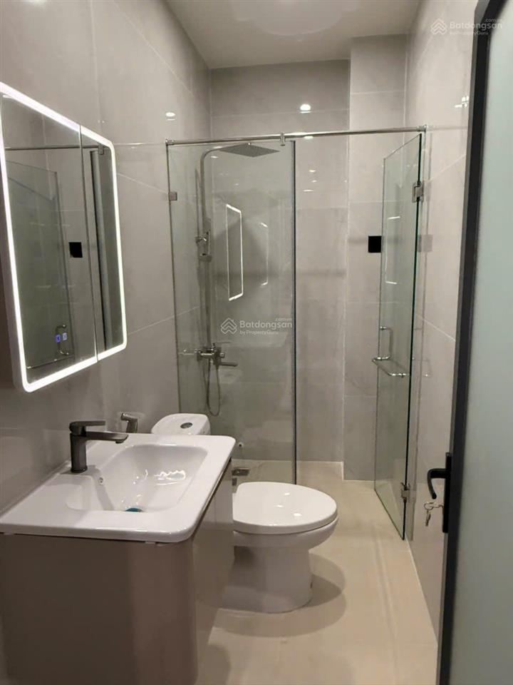 Chính chủ bán nhà 4 tầng đã hoàn công full nội thất 4pn 5wc 60m2 đông hòa chỉ 8,2 tỷ