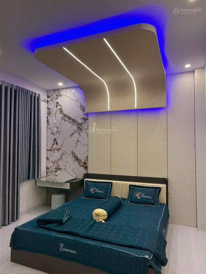 Chính chủ bán nhà 4 tầng đã hoàn công full nội thất 4pn 5wc 60m2 đông hòa chỉ 8,2 tỷ