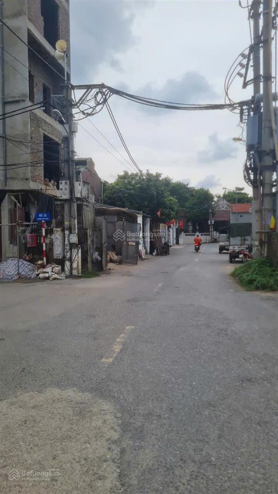 Cần bán 35m2 mặt tiền 5m, ngõ 206 cổ linh, aeon long biên