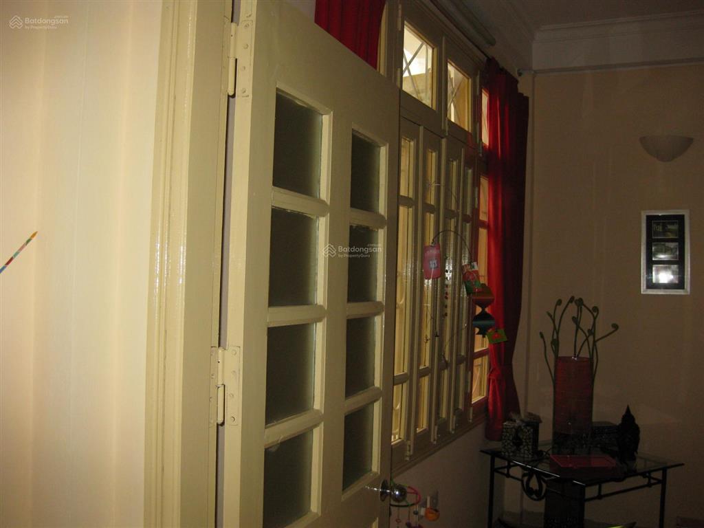 Bán nhà ngõ hàng chuối rất gần mặt phố khu vực hiếm nhà