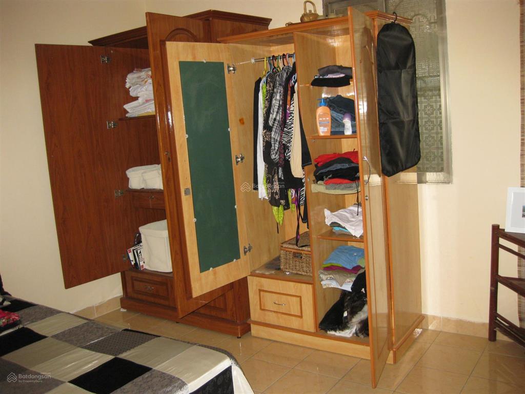 Bán nhà ngõ hàng chuối rất gần mặt phố khu vực hiếm nhà