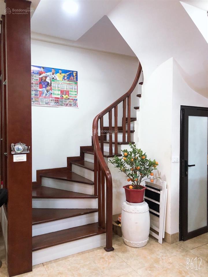 Cần bán nhà phố hàng bông kinh doanh homestay
