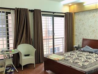 Cần bán nhà phố hàng bông kinh doanh homestay