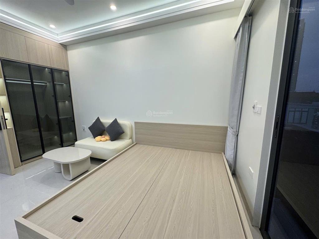 Cho thuê gấp phòng trọ như ảnh đăng ở khương trung, 30m2 gác xép, full đồ, 5,8 triệu