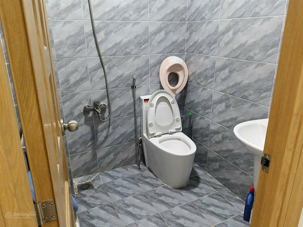 Bán nhà 1 lầu 40m2 đất với 2pn, 2wc tại huỳnh tấn phát, p phú thuận, q7, giá tốt 4,9 tỷ