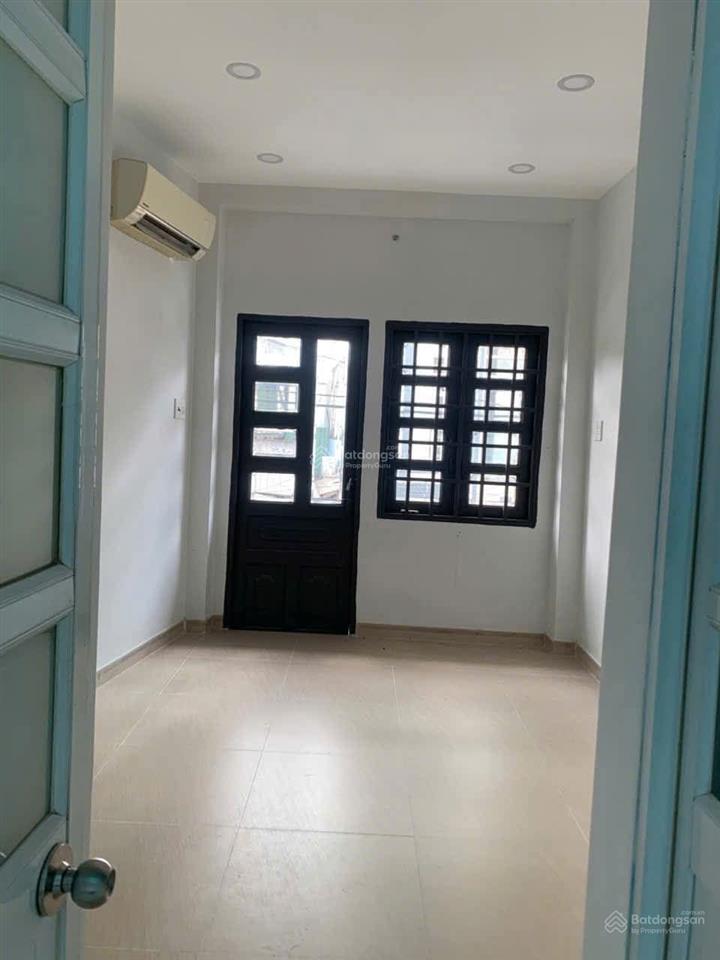Cho thuê nhà riêng 40m2, 2pn, 2wc tại hẻm đường 38, tân quy, quận 7, 8 triệu vnd