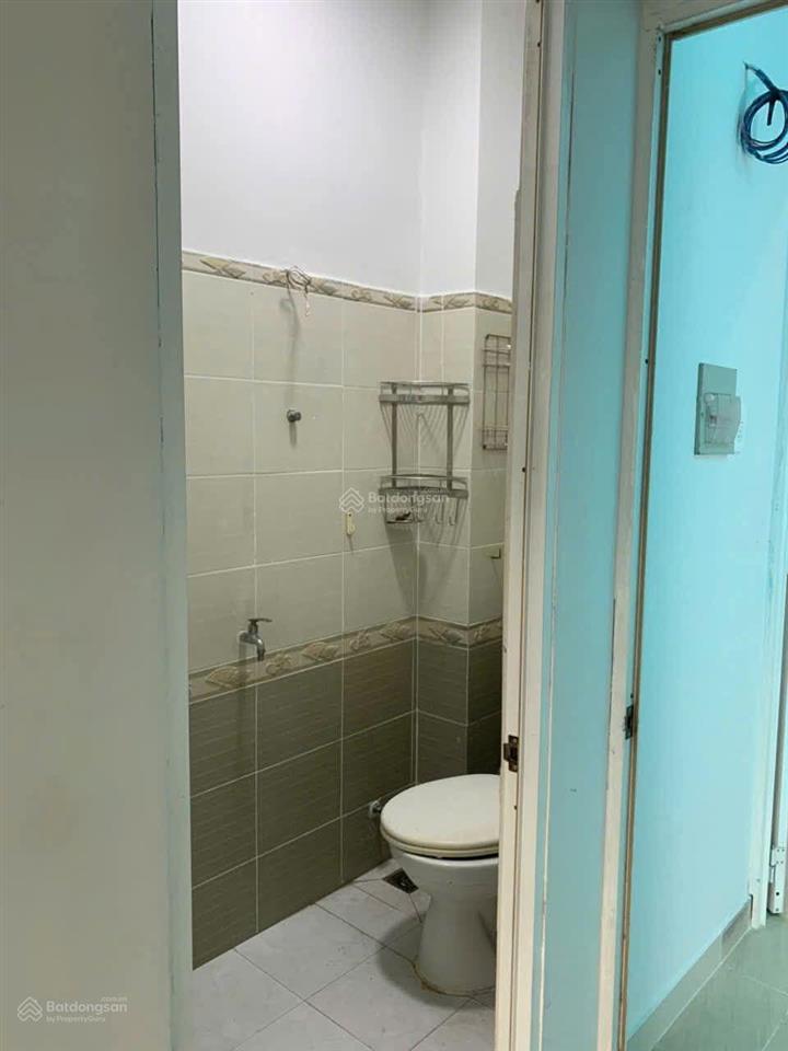 Cho thuê nhà riêng 40m2, 2pn, 2wc tại hẻm đường 38, tân quy, quận 7, 8 triệu vnd
