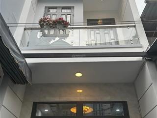 Bán nhà mới 1 lầu 3,9x15 ngay khu chế xuất rân thuận giá 5,8 tỷ