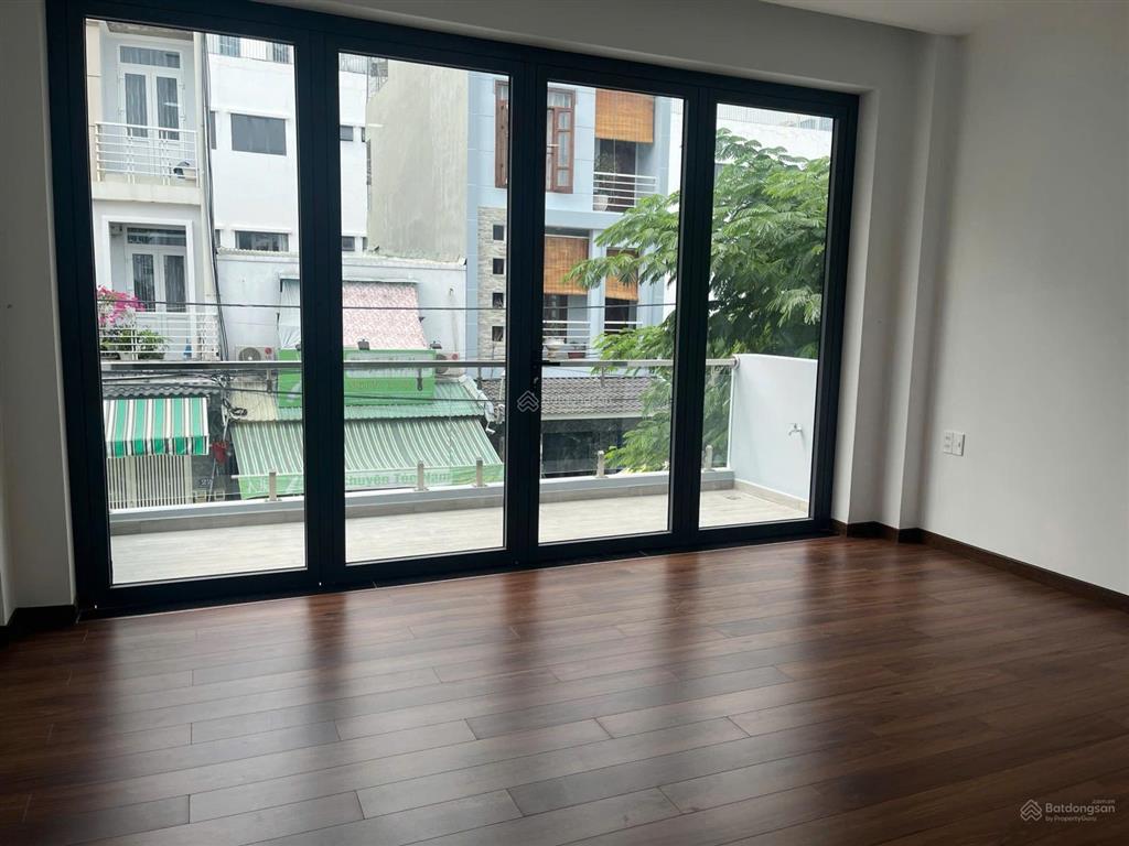 Bán nhà 4 tầng khu dân cư hoàn cầu, ecogreen 5x17m giá 18,3 tỷ