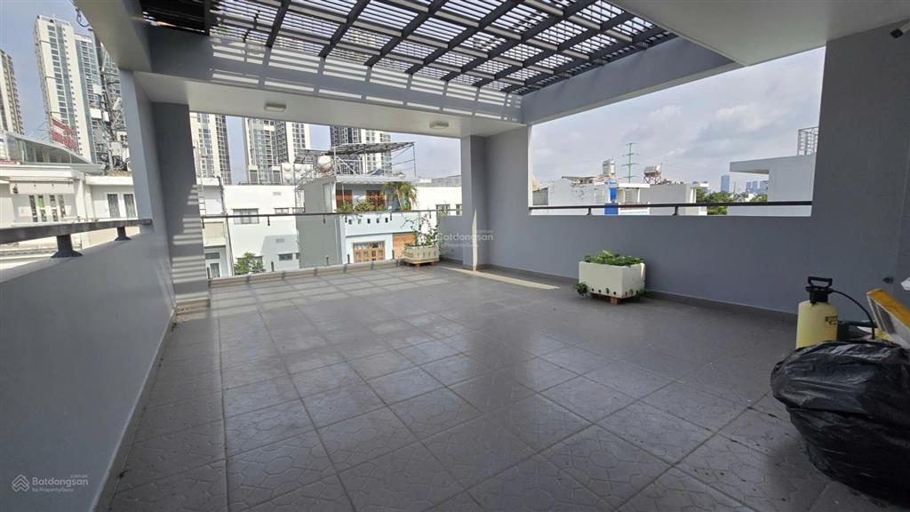 Bán nhà 4 tầng khu dân cư hoàn cầu, ecogreen 5x17m giá 18,3 tỷ