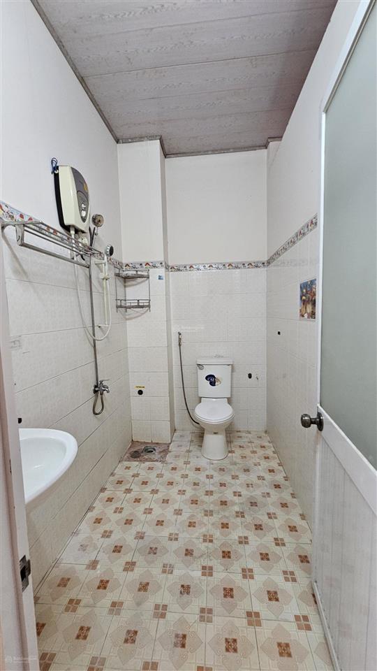 Cho thuê nhà mặt phố tại cao thị chính, 16 triệu, 80m2, 3pn, 2wc, chính chủ