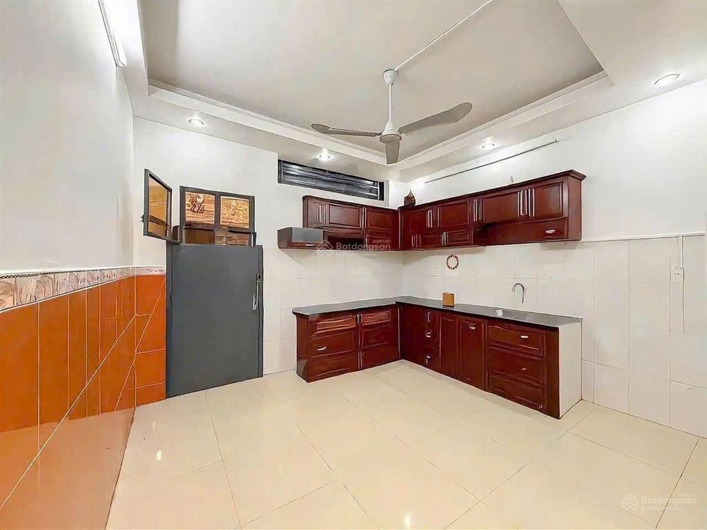 Bán nhà 2 lầu 2 mặt tiền trước sau hẻm ô tô 803 huỳnh tấn phát 7,8 tỷ