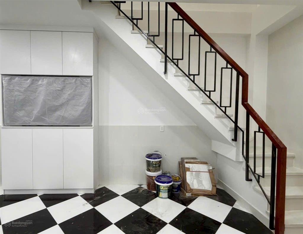 Bán nhà mới hẻm 88 nguyễn văn quỳ quận 7. dt 5x9 có 1 lầu giá 5,95 tỷ