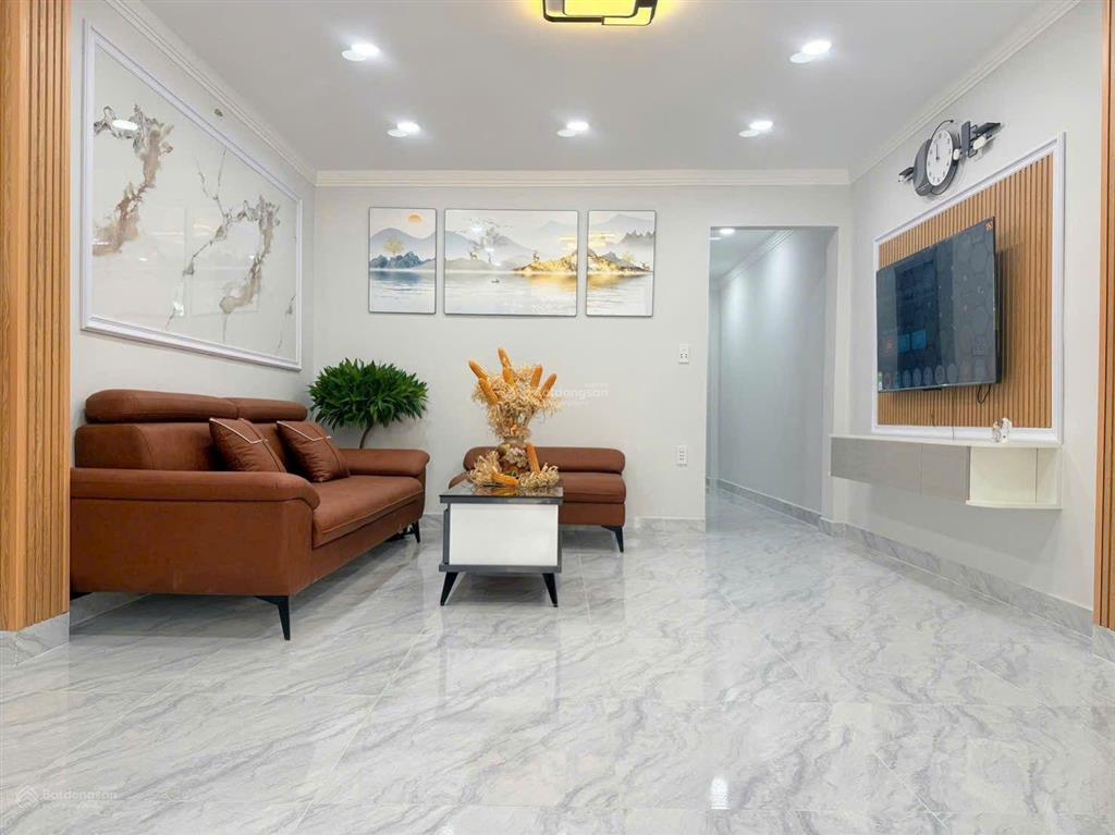 Bán nhà đường huỳnh tấn phát gần cầu tân thuận quận 7 4,2x18 có 1 lầu giá 6,25 tỷ