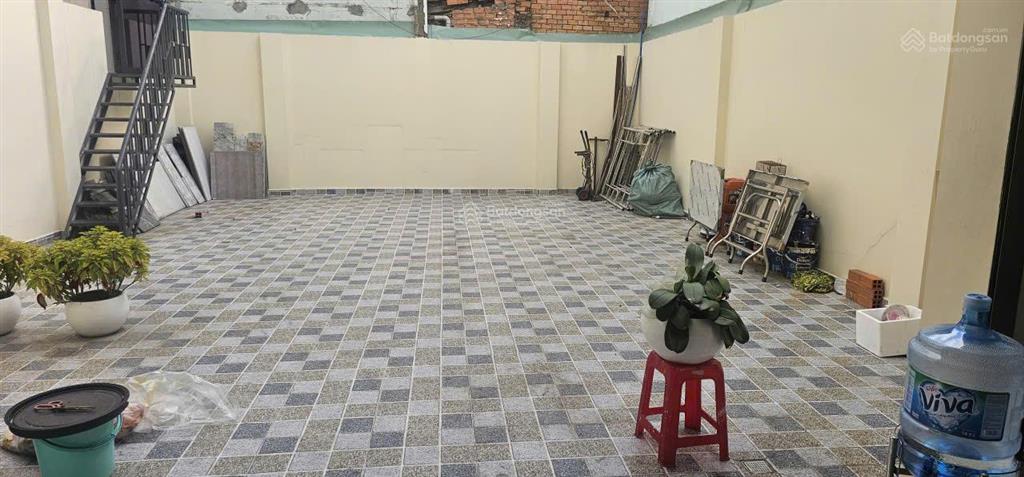 Cho thuê mặt tiền đường bàu cát, quận tân bình (khu kinh doanh sầm uất)