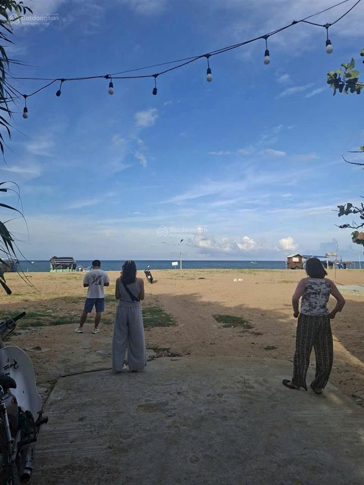 Căn nhà cấp 4, gần biển làng chài lò 1, giá rẻ