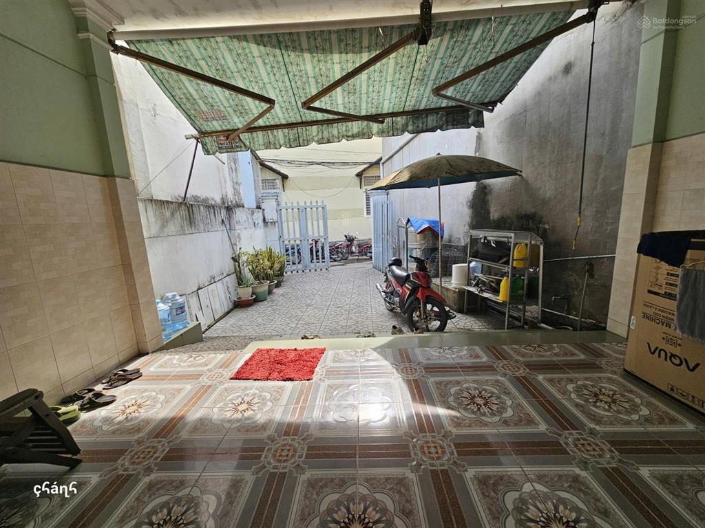 Bán nhà lái thiêu sau lưng sieu thi lote