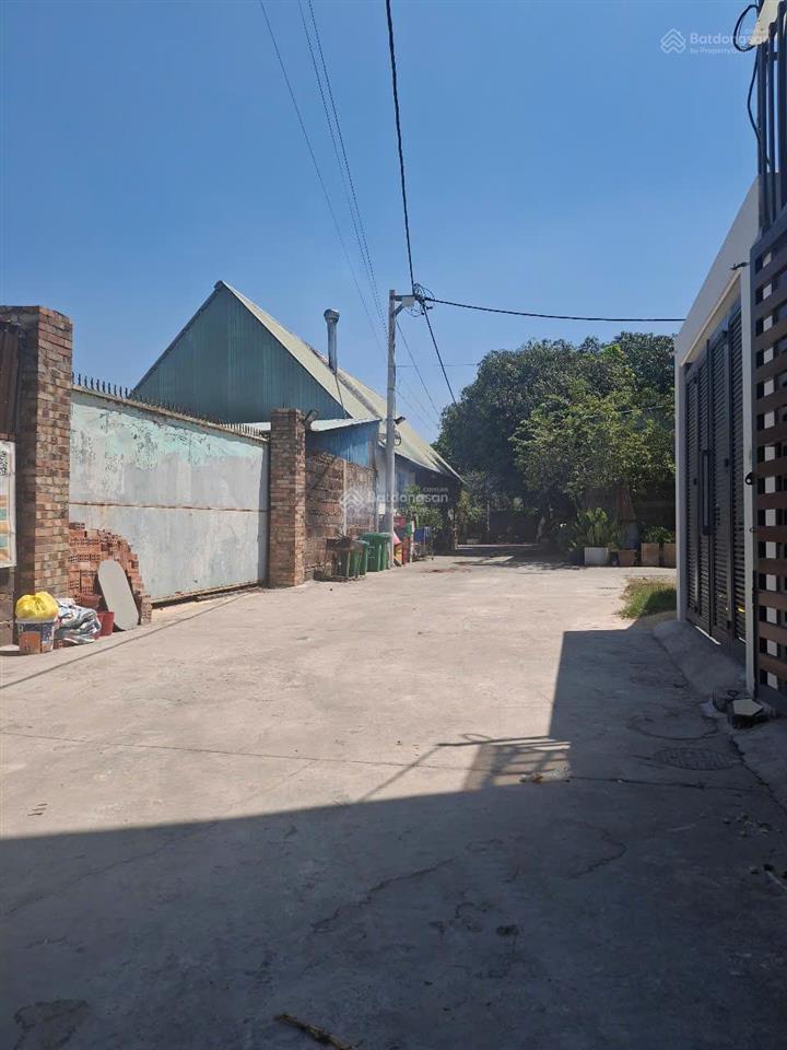 Đất sổ riêng đường xe hơi ngay trung tâm lái thiêu giá tốt thương lượng mạnh
