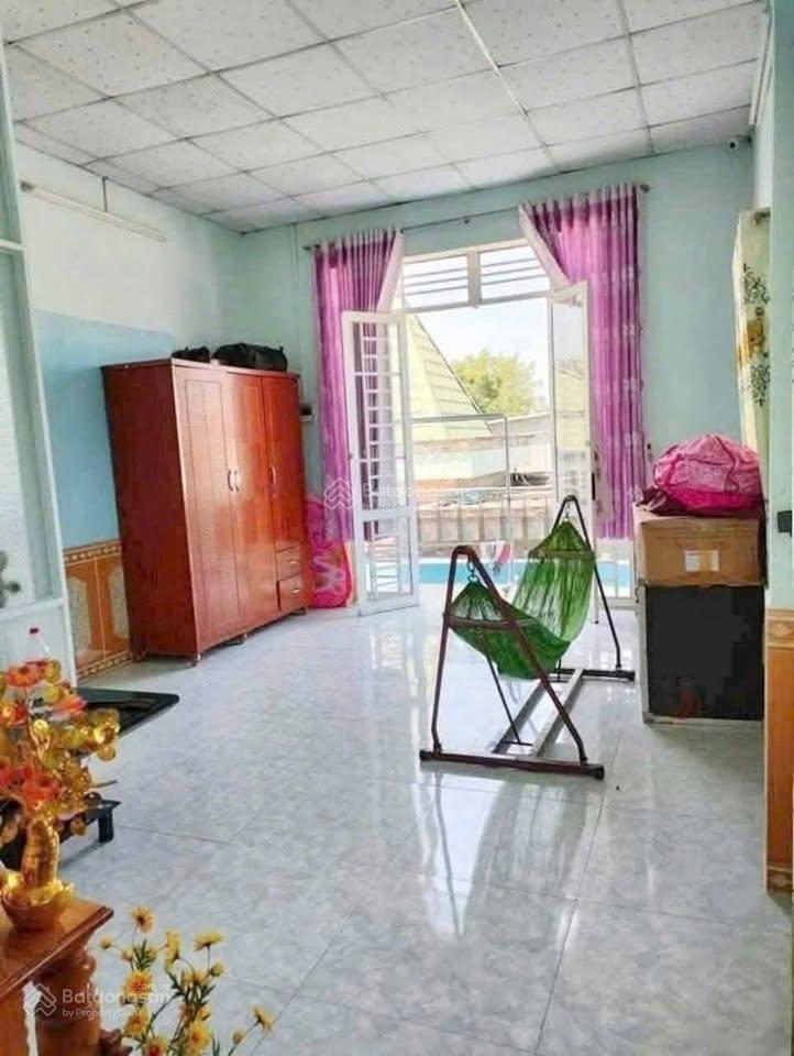 Bán nhà lái thiêu đường xe hơi tân nhà giá chỉ 2 tỷ 385tr còn bớt