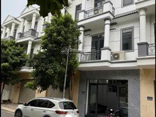 Cho thuê nhà 1 trệt 2 lầu 4pn 3wc giá thuê 14tr/tháng còn thương lượng  0941 042 ***