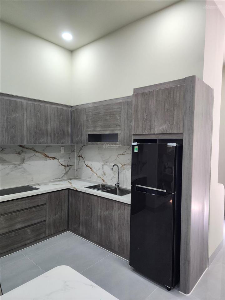 Chính chủ cần cho thuê nhà kim kim trần 1 trệt 2 lầu 4pn 3wc, với giá 10 triệu vnđ/tháng 0902 916 ***