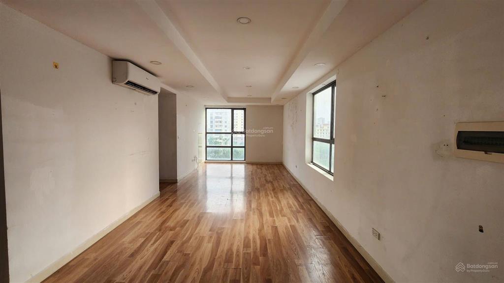 Bán ch 3pn, 2wc, 94m2 tại chung cư smile building, định công, giá 8,46 tỷ, view đẹp, chính chủ