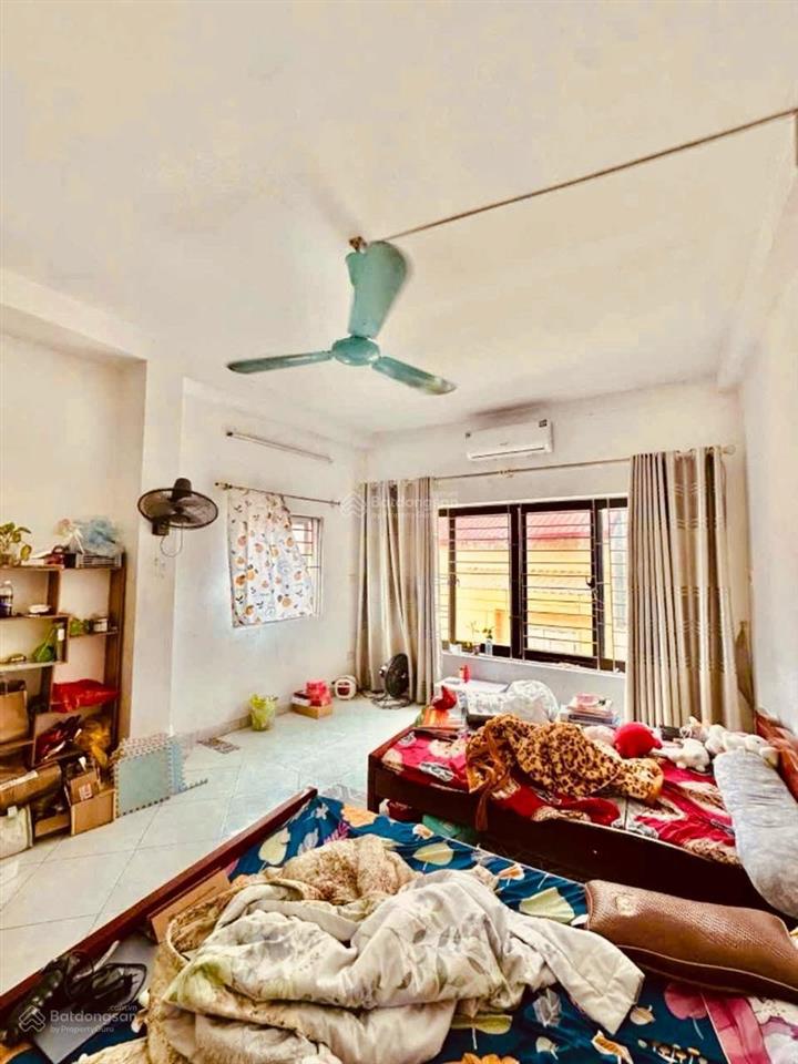 Bán nhà trường chinh 6 tầng khung cột ngõ thông dòng tiền ổn định