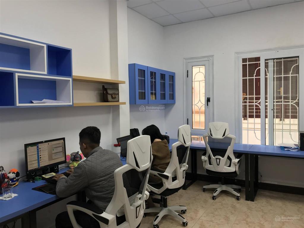 Chính chủ cho thuê nhà 5 tầng tại phố phạm tuấn tài, phường nghĩa đô, hà nội
