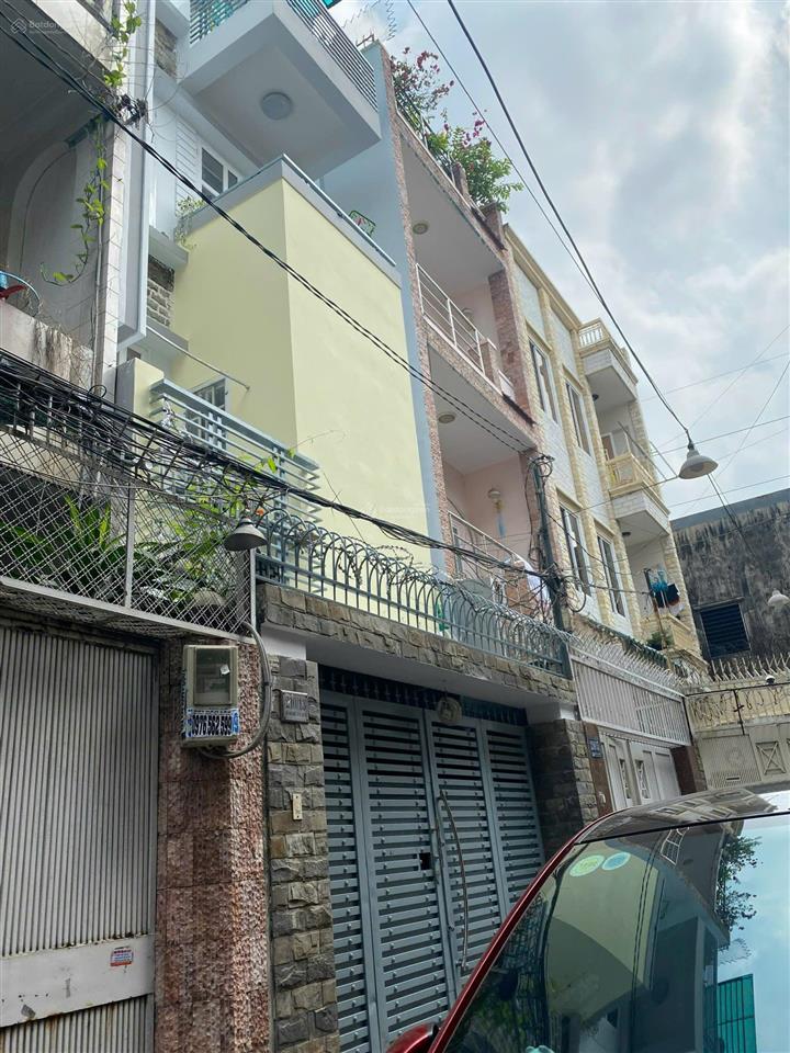 Cần bán gấp nhà hồ văn huê 4 tầng dt (4x17)m, hxh 5m