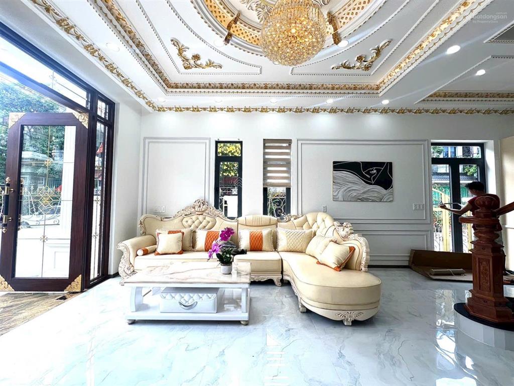 Nhà mới 2 mặt tiền đẹp như châu âu full nội thất dọn vô đón tết ngay