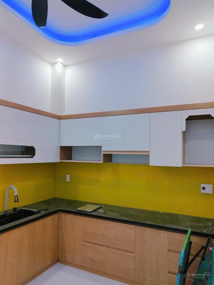 Nhà mới giá siêu hời ngay sát trục chính phạm văn diêu kế dĩ an 0933 352 ***