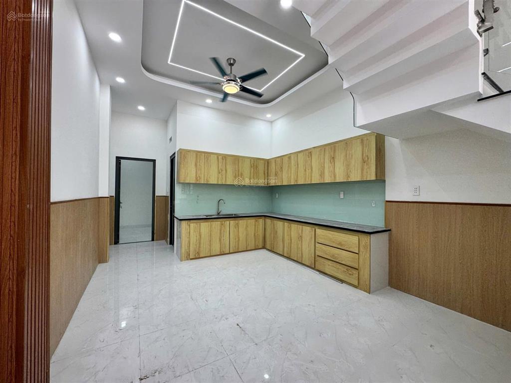 Nhà mới siêu đẹp hoàn công giá hời nhất khu vực sát ql1k hỗ trợ vay 0933 352 ***