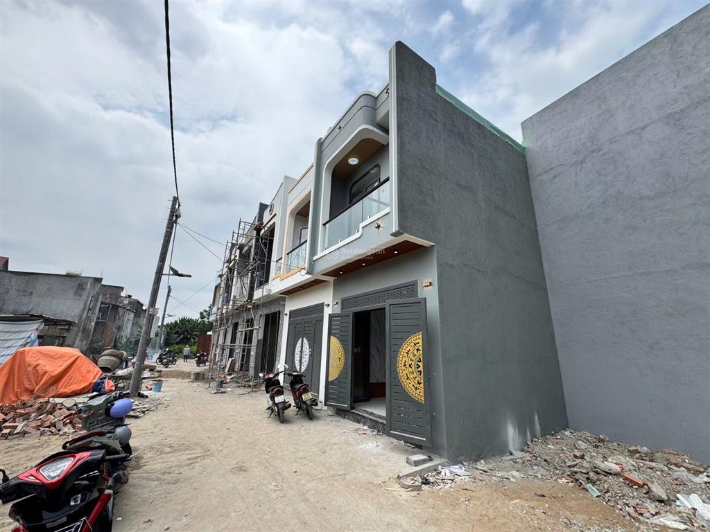 Nhà mới siêu đẹp hoàn công giá hời nhất khu vực sát ql1k hỗ trợ vay 0933 352 ***